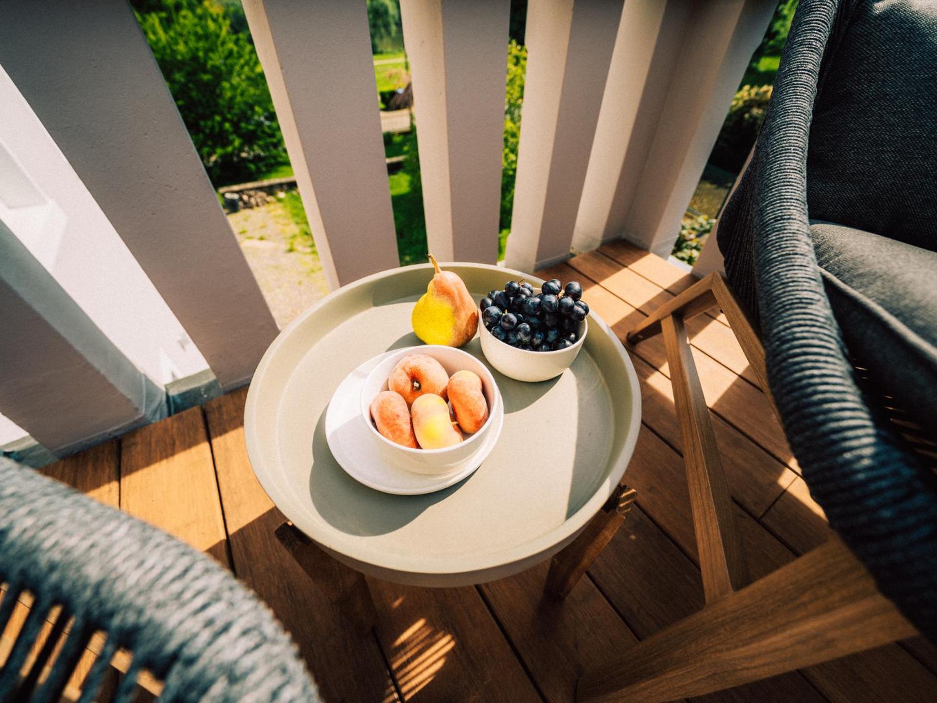 Gut Foersterlay - Exklusive Boutique Apartments Im Historischen Winzerhaus Direkt An Der Mosel Losnich Exterior photo
